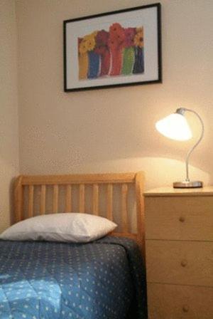 แก็ทวิค เฮ้าส์ เกสท์ เฮ้าส์ Hotel ฮอร์เลย์ ห้อง รูปภาพ